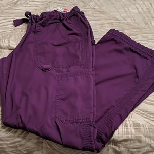 Koi Lindsey scrub pants size M